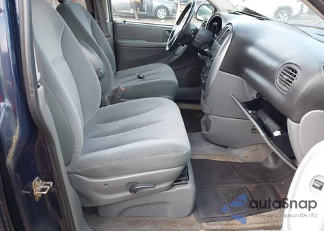 2005 Chrysler Town & Country Touring из США, поврежденный, VIN 2C4GP54L15R494264